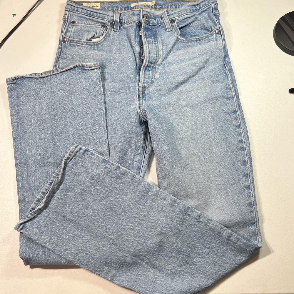 Levi's Premium Ribcage Boot Womens 31x33 High Rise Button Fly Jeans Light Wash